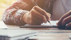 guide to writing essays college tutors